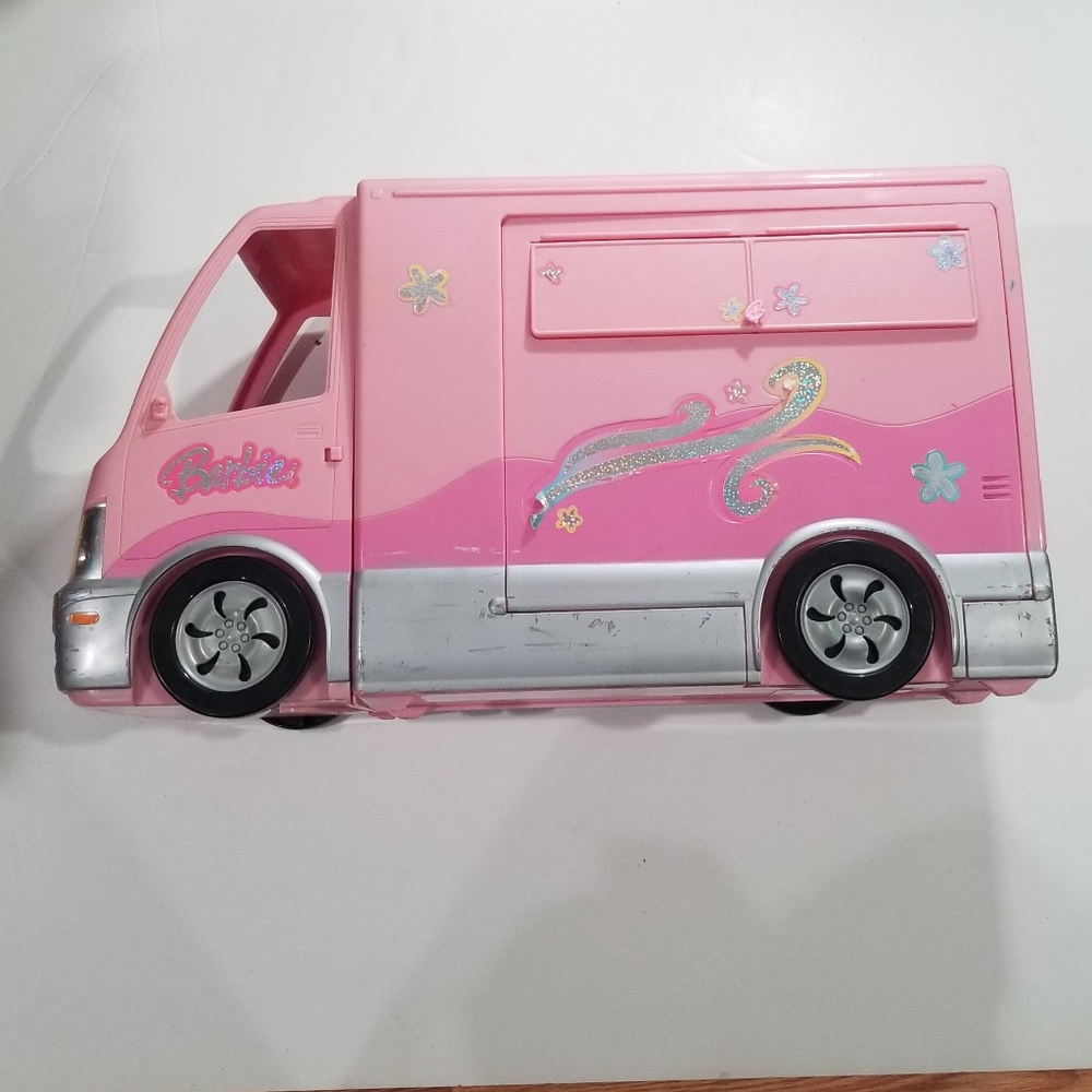 Vintage 2006 Barbie camper